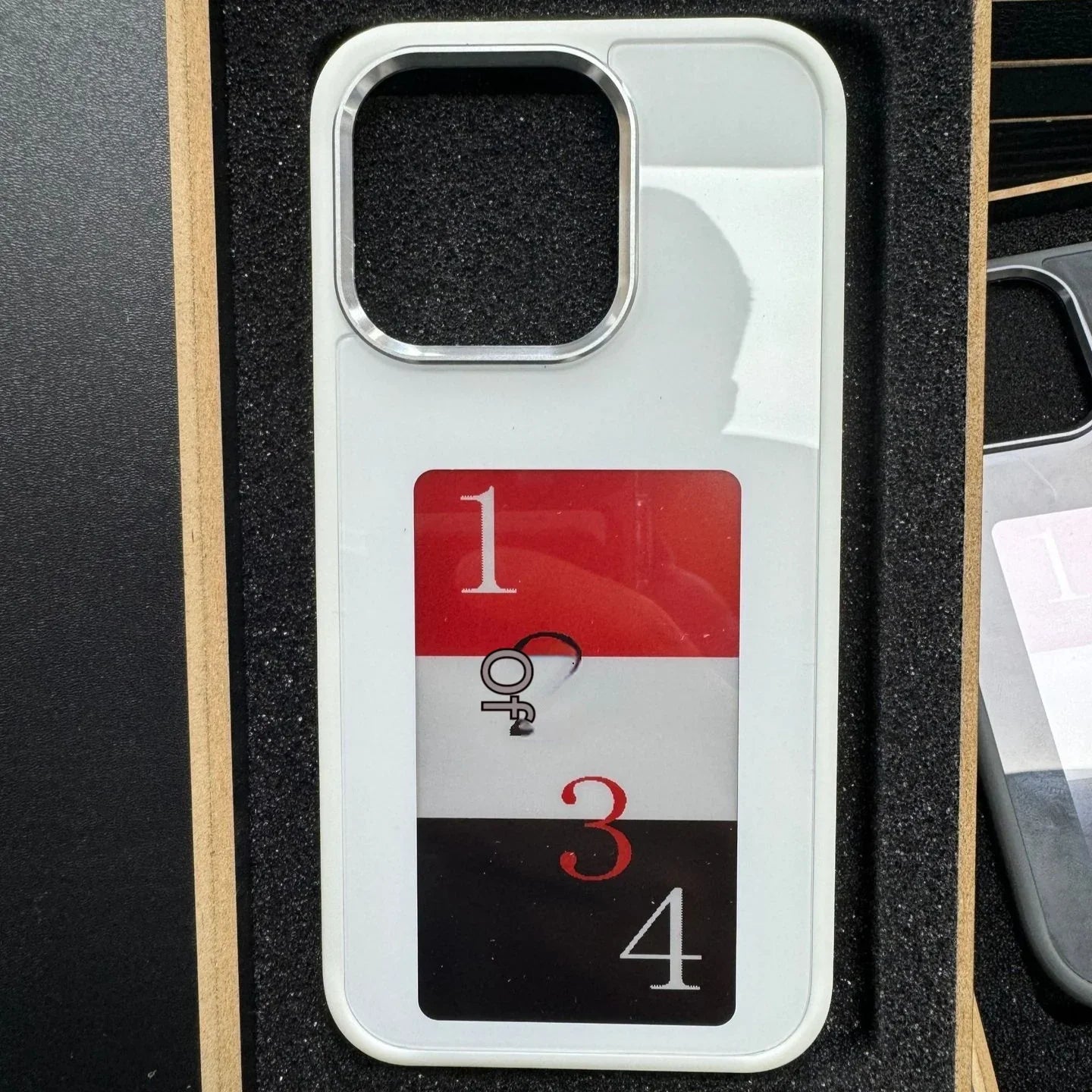 Inkshell™ – E-Ink Smart Display Case